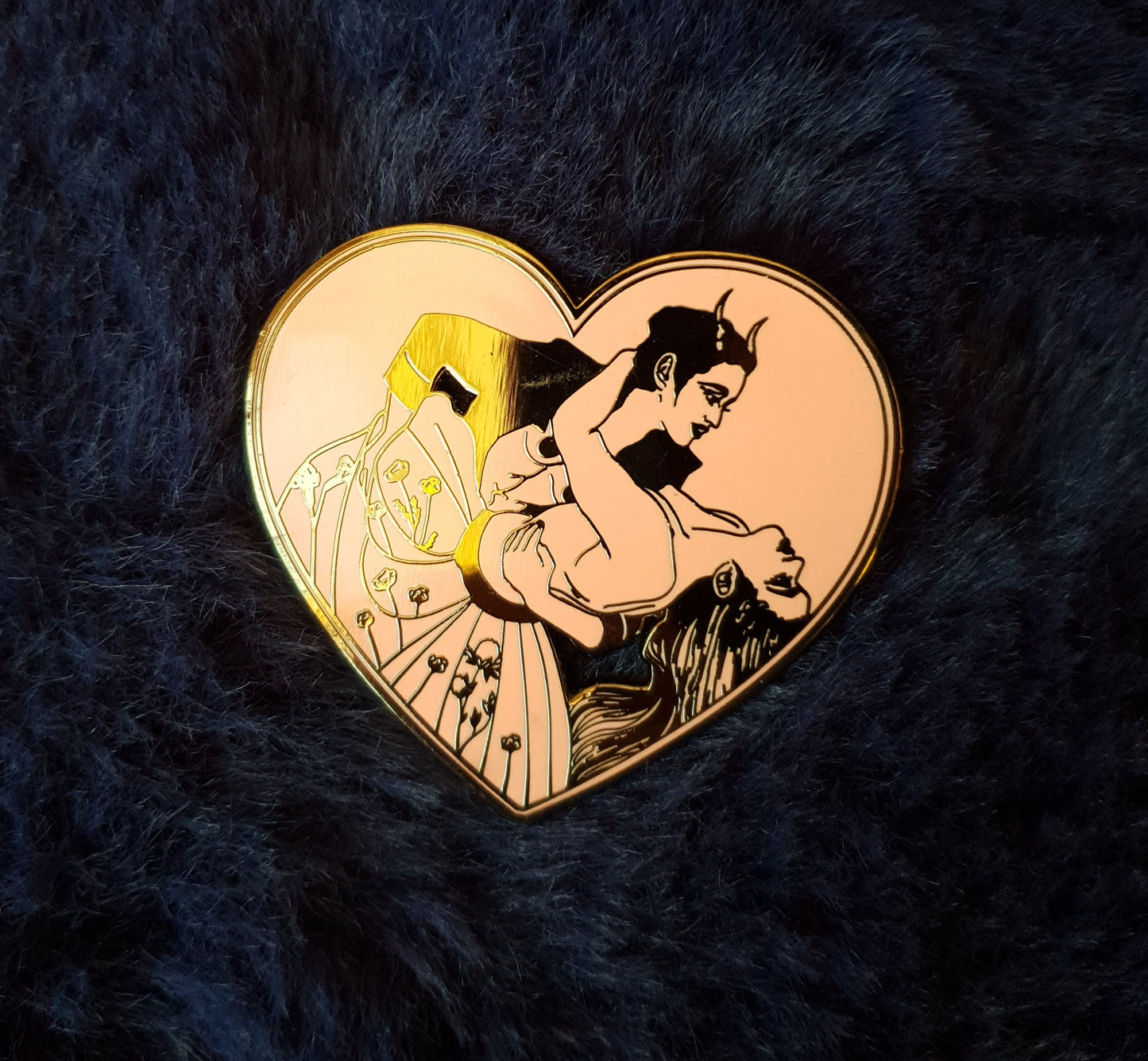 Mortal Seduction - Hard Enamel Pin