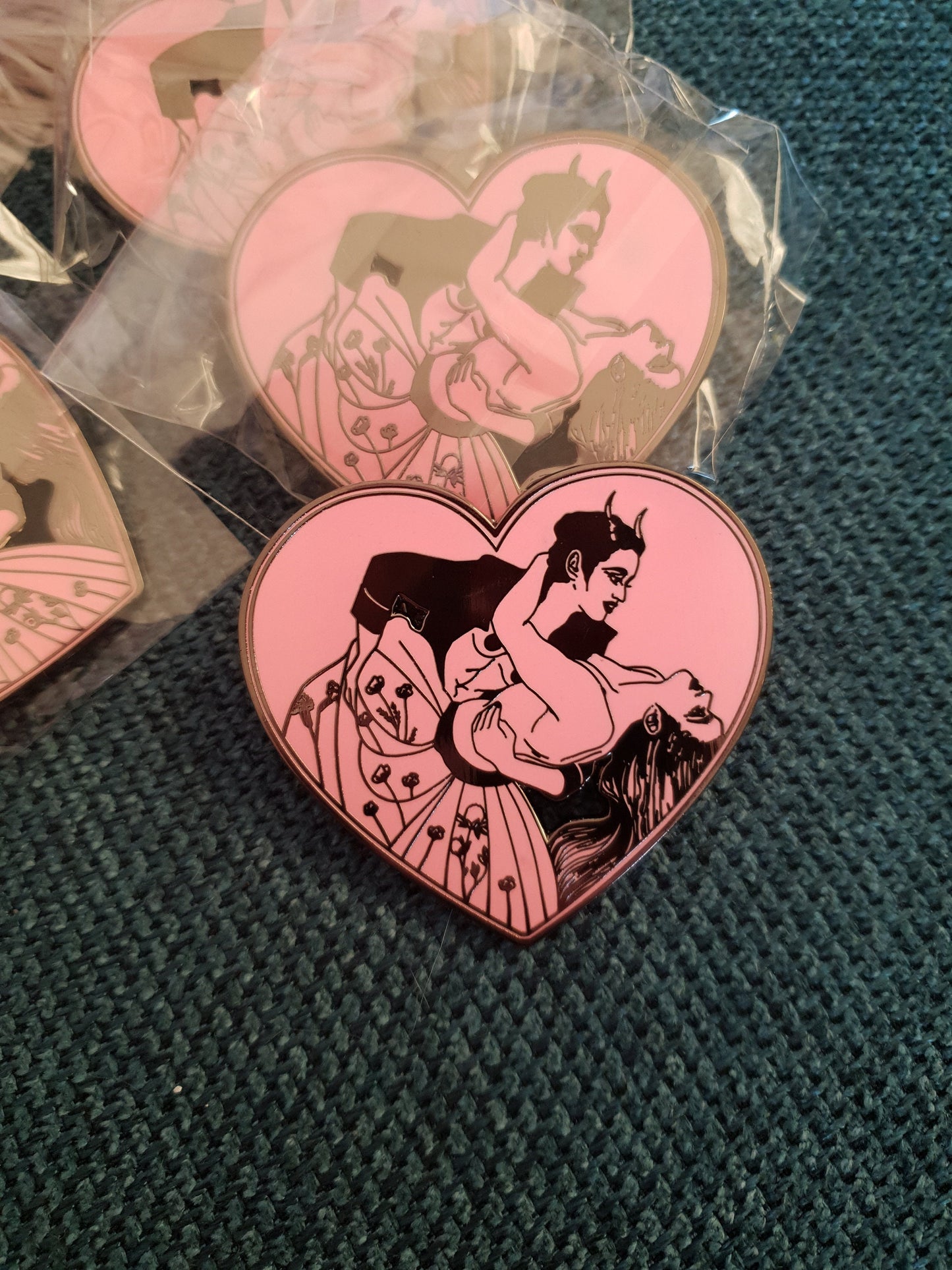Mortal Seduction - Hard Enamel Pin