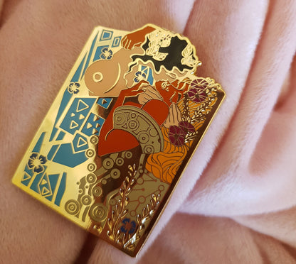 The Sapphic Kiss - Enamel Pin