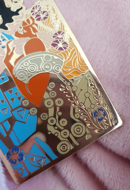 The Sapphic Kiss - Enamel Pin