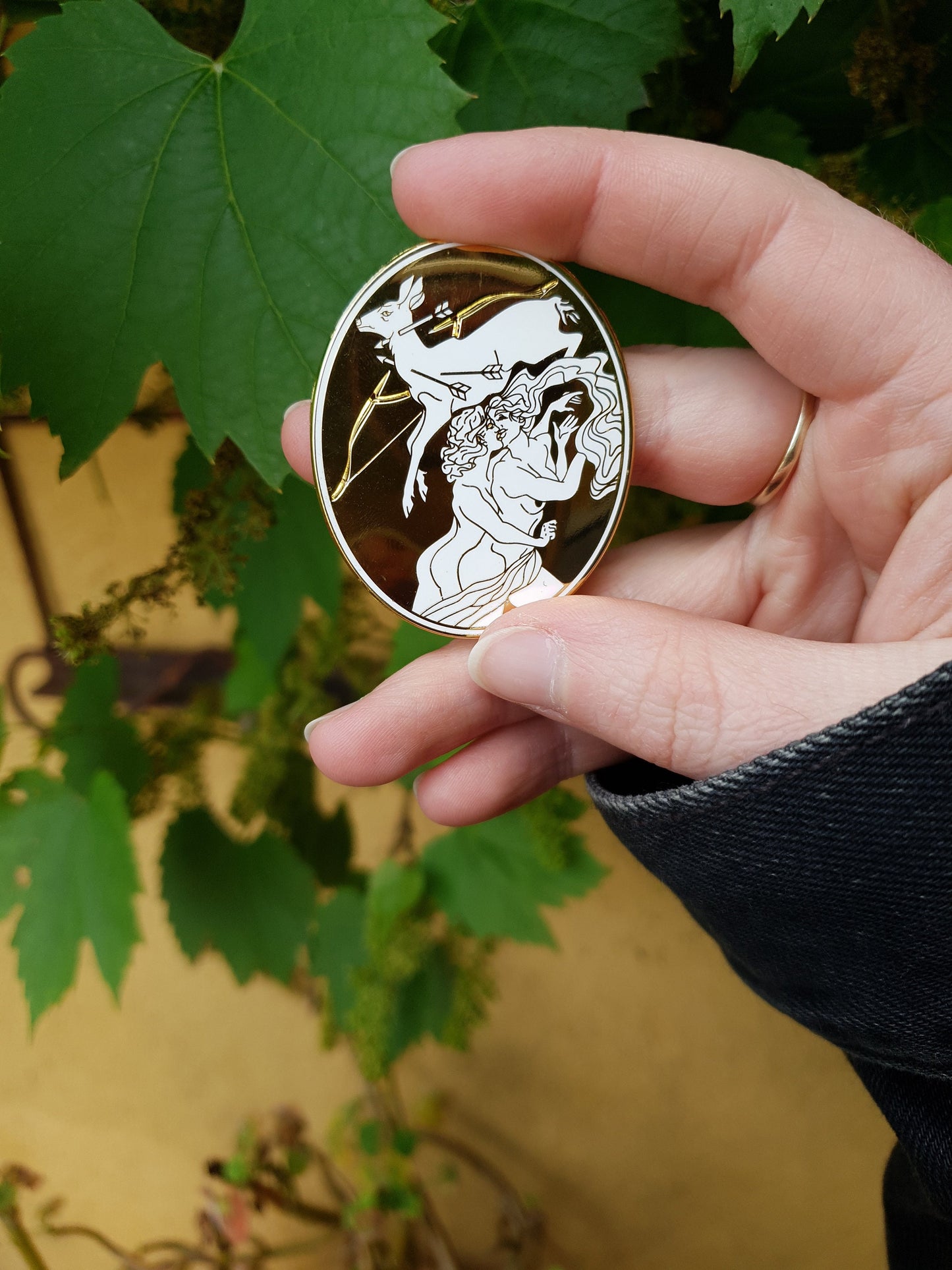 Artemis - Dames II - Hard Enamel Pin