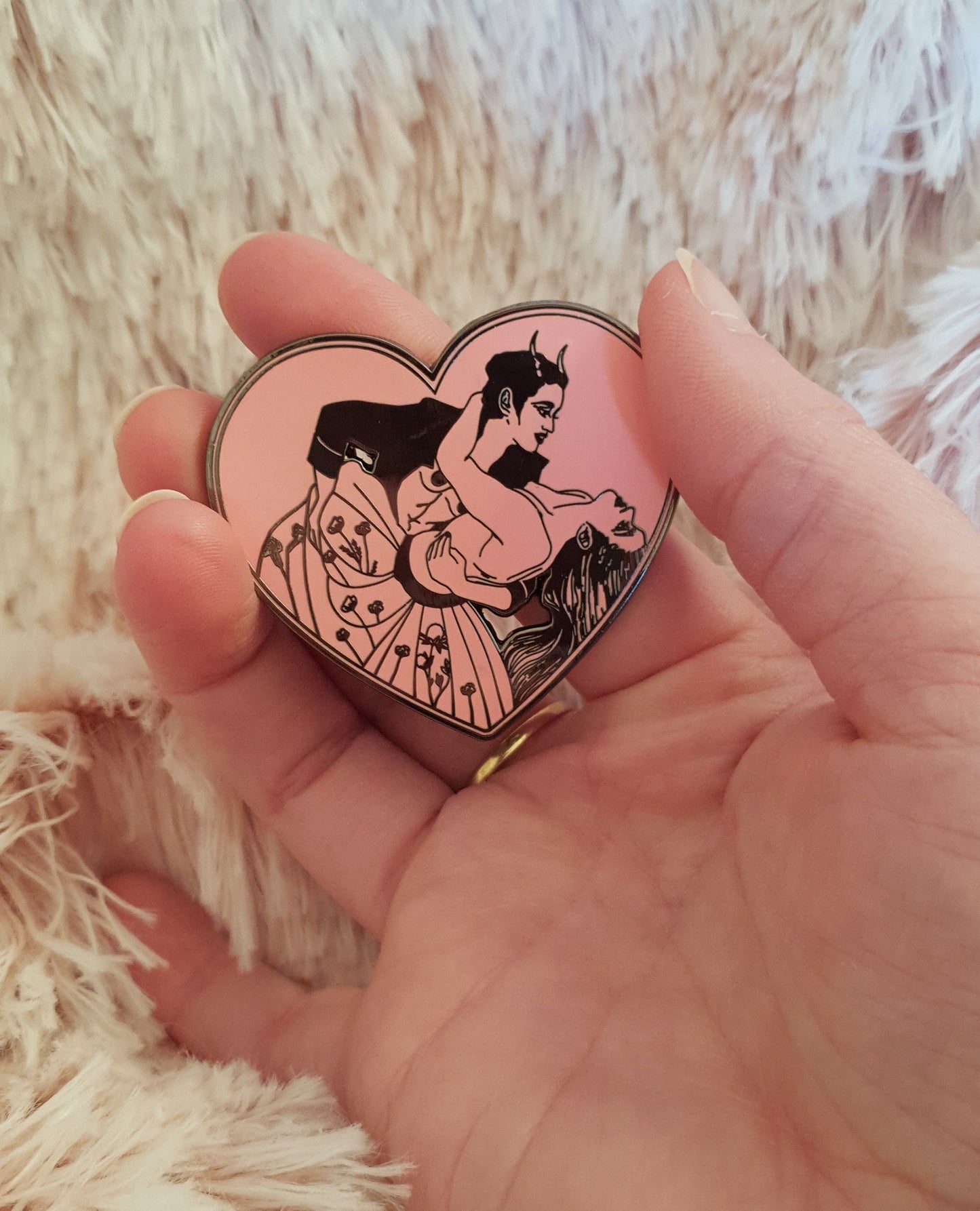 Mortal Seduction - Hard Enamel Pin